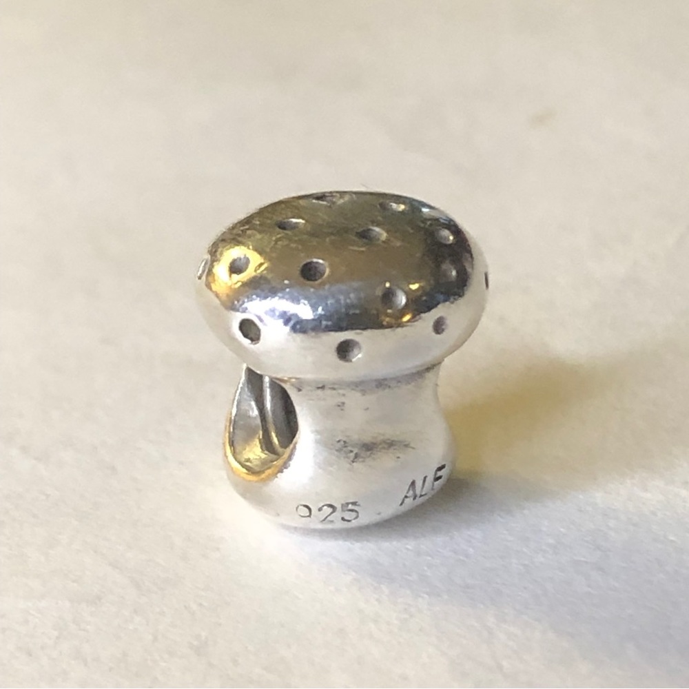 Retired Original Pandora Mushroom Charm 925 Ale